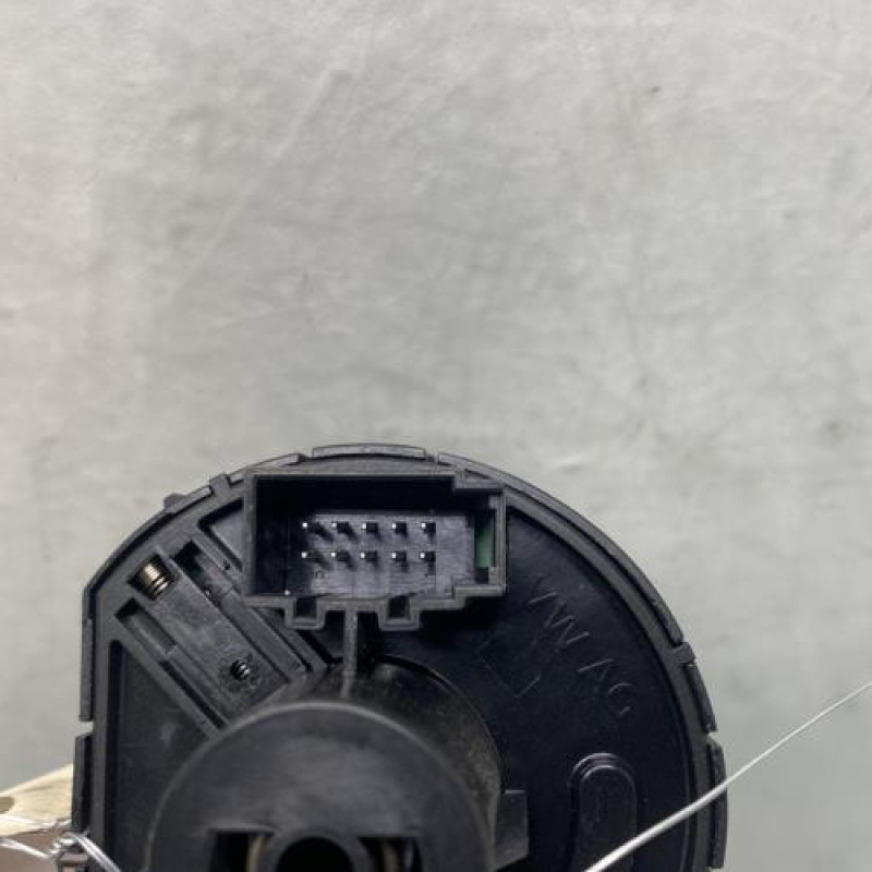 Commande de phare SEAT ATECA Photo n°3