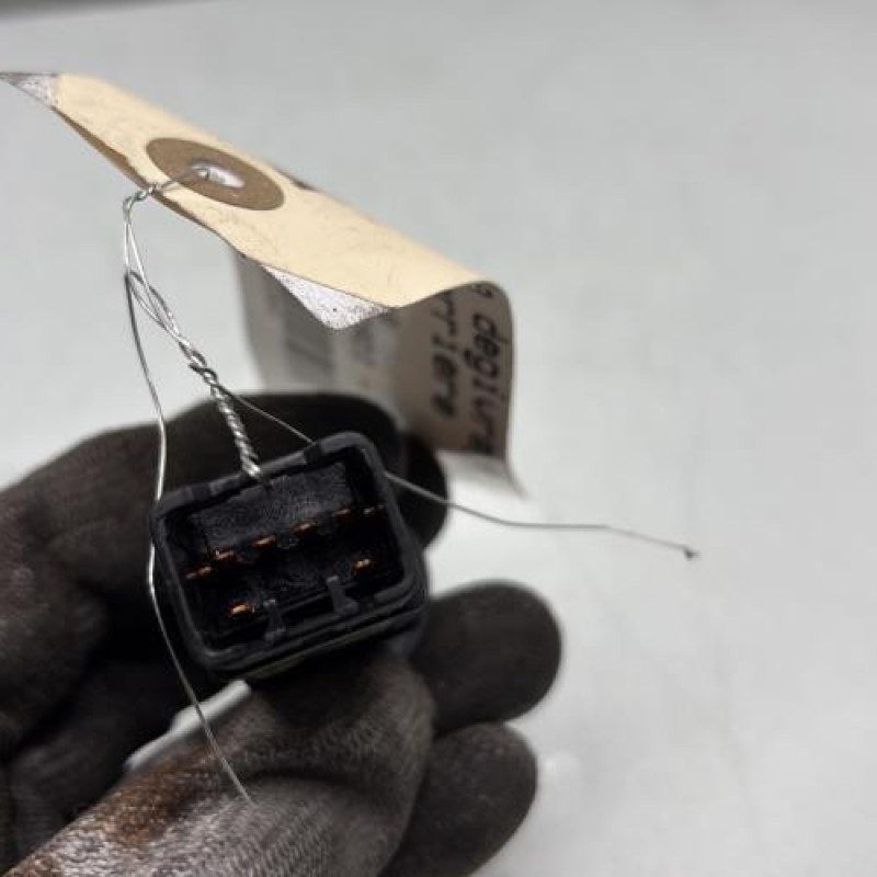 Commande degivrage lunette arriere HYUNDAI IX 35 Photo n°3