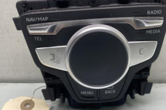 Commande GPS AUDI A4 4 Photo n°1