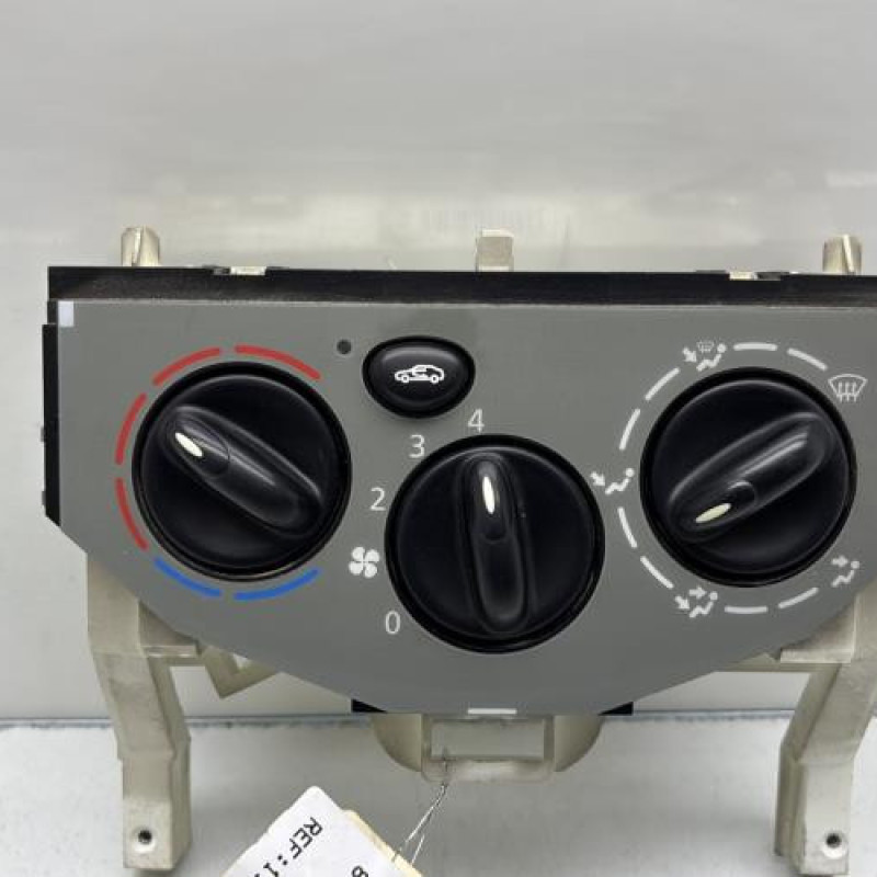 Commande chauffage RENAULT TRAFIC 2 Photo n°1