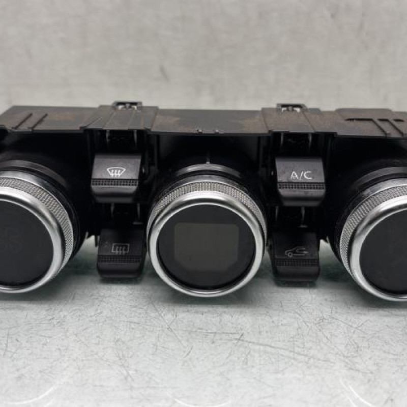 Commande chauffage RENAULT CLIO 5 Photo n°1