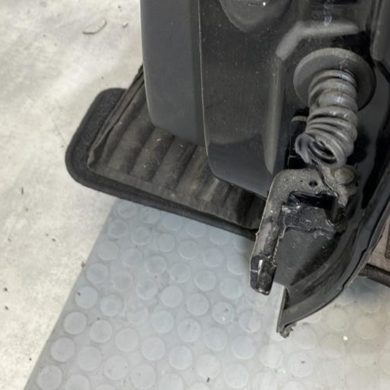 Porte arriere gauche PEUGEOT 308 1 Photo n°5