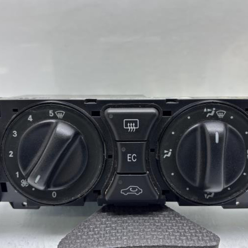 Commande chauffage MERCEDES CLASSE E 210 Photo n°1