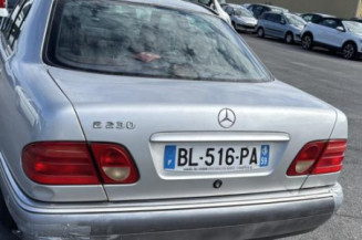 Commande chauffage MERCEDES CLASSE E 210