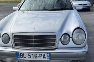 Commande chauffage MERCEDES CLASSE E 210