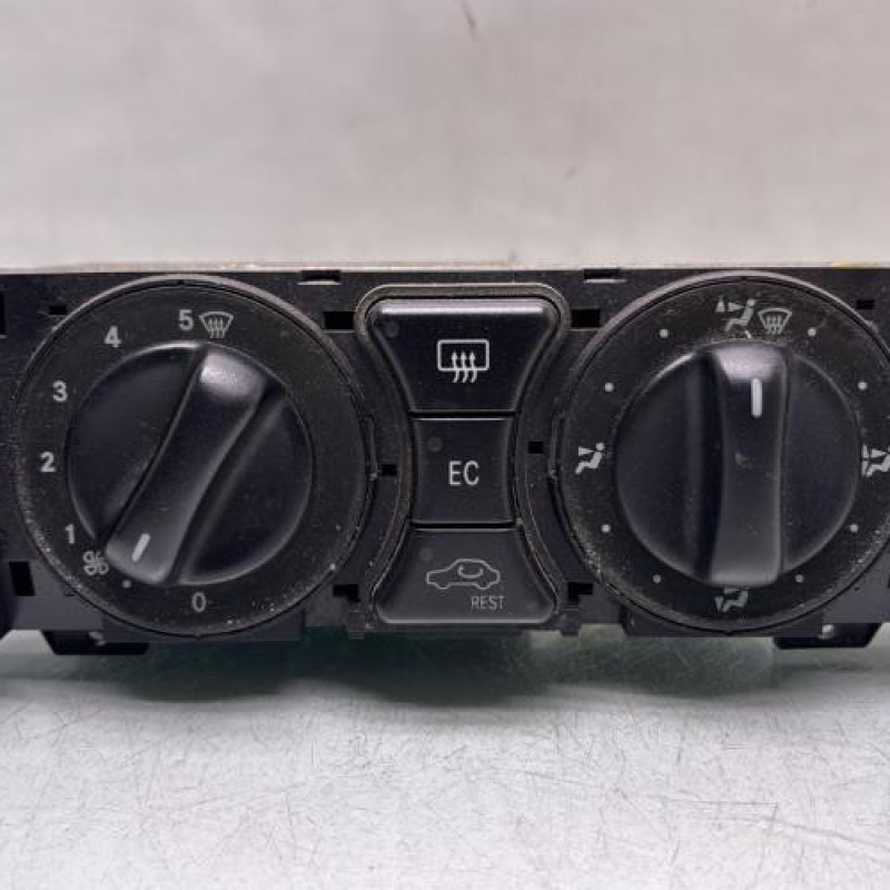 Commande chauffage MERCEDES CLASSE C 202 Photo n°1