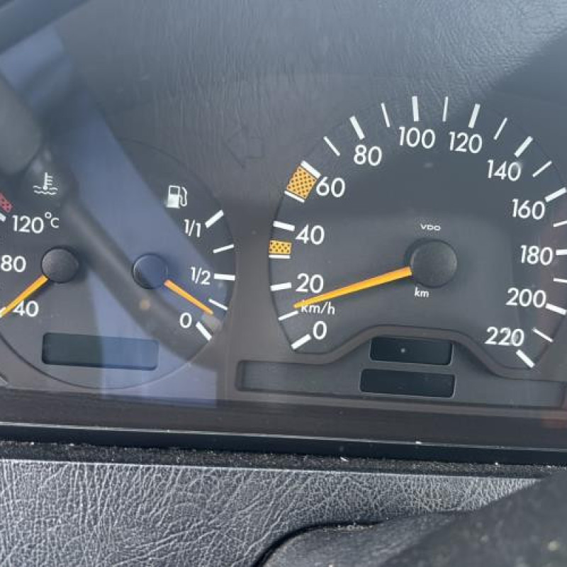 Commande chauffage MERCEDES CLASSE C 202 Photo n°15