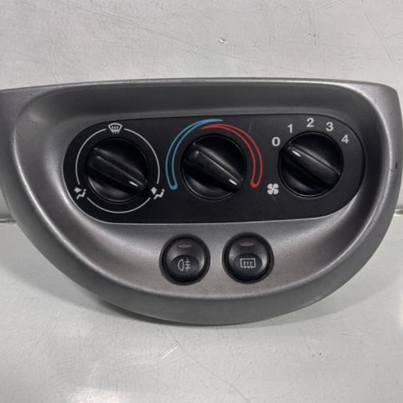 Commande chauffage FORD KA 1 Photo n°1