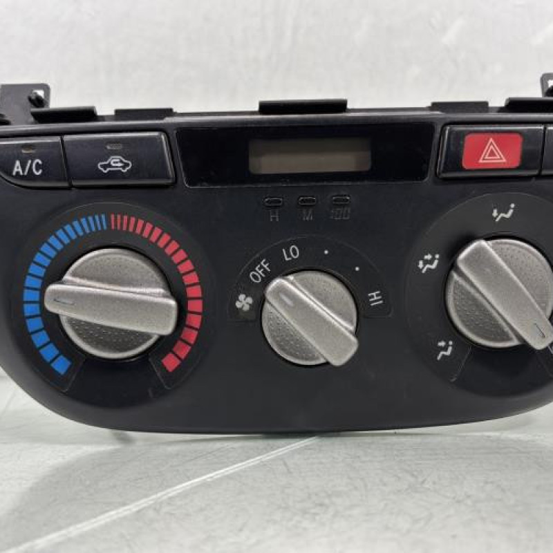 Commande chauffage TOYOTA RAV4 2 Photo n°1