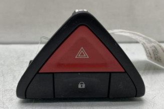 Bouton de warning RENAULT KOLEOS 1 Photo n°1