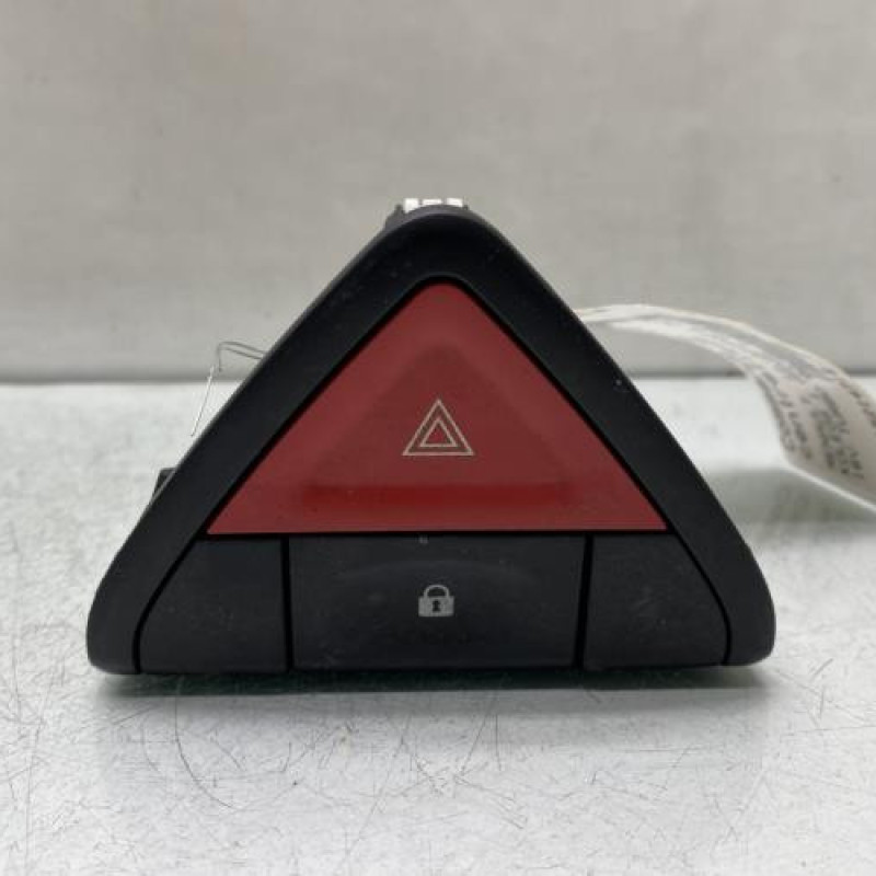 Bouton de warning RENAULT KOLEOS 1 Photo n°1