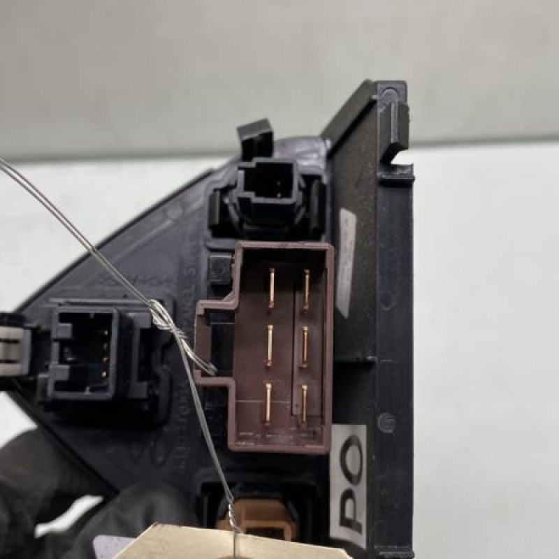 Bouton de warning RENAULT KOLEOS 1 Photo n°3