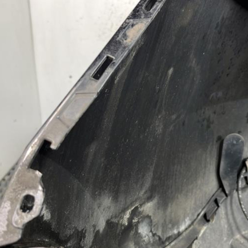 Pare choc arriere RENAULT MEGANE 3 Photo n°8