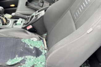 Pare choc arriere RENAULT MEGANE 3