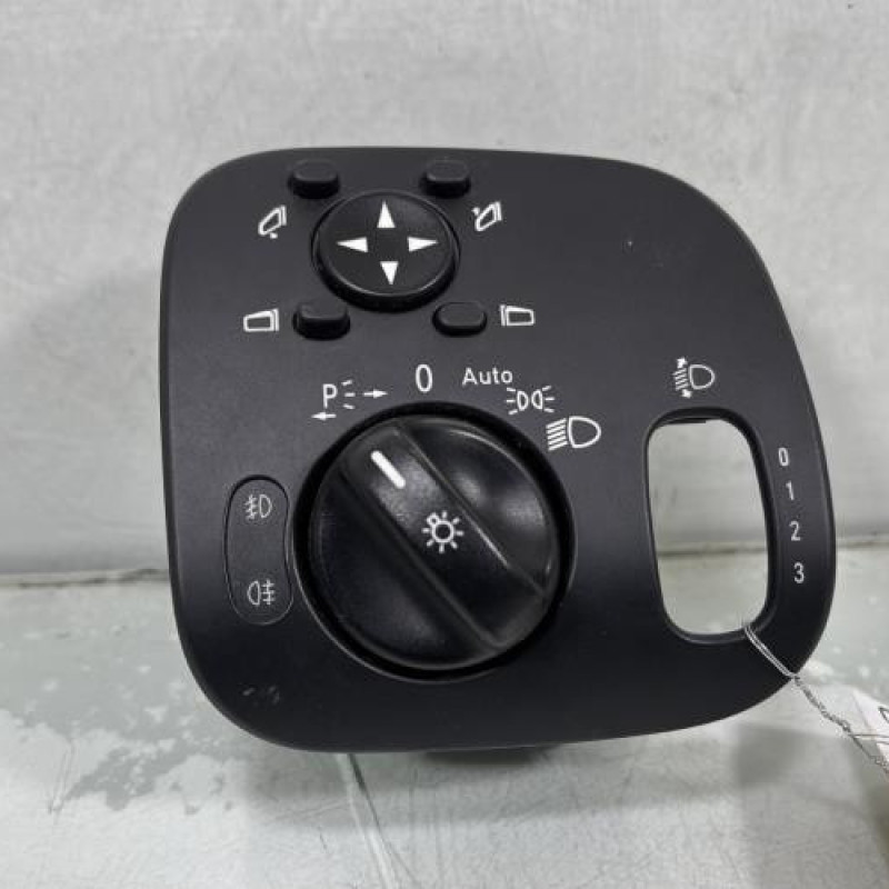Commande de phare MERCEDES CLASSE CLK 209 Photo n°1
