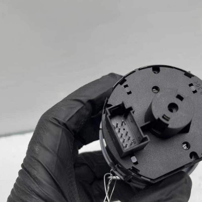 Commande de phare VOLKSWAGEN GOLF 6 Photo n°3