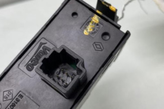 Bouton de warning DACIA DOKKER