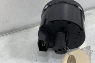 Commande de phare VOLKSWAGEN TOURAN 3