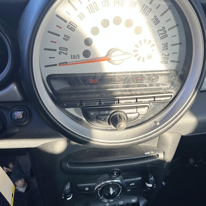 MINI MINI 2 R56 PHASE 2 1.6D - 16V TURBO ONE D Photo n°9