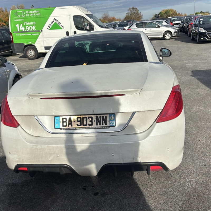 PEUGEOT 308 1 PHASE 1 CABRIOLET 2.0 HDI - 16V TURBO Photo n°5