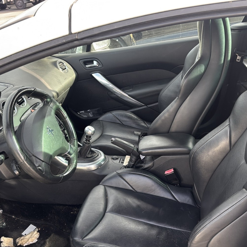 PEUGEOT 308 1 PHASE 1 CABRIOLET 2.0 HDI - 16V TURBO Photo n°11