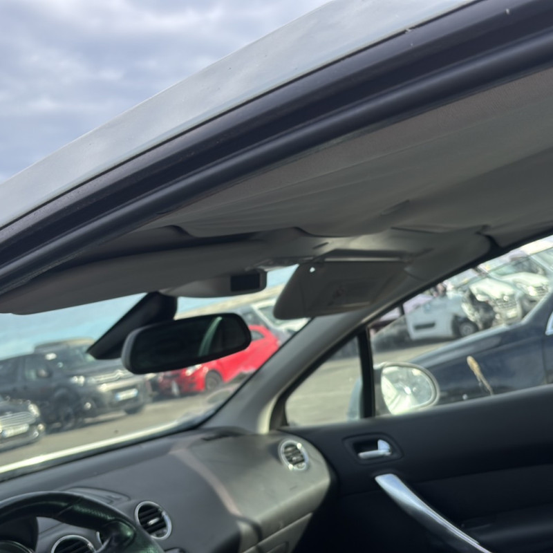 PEUGEOT 308 1 PHASE 1 CABRIOLET 2.0 HDI - 16V TURBO Photo n°13