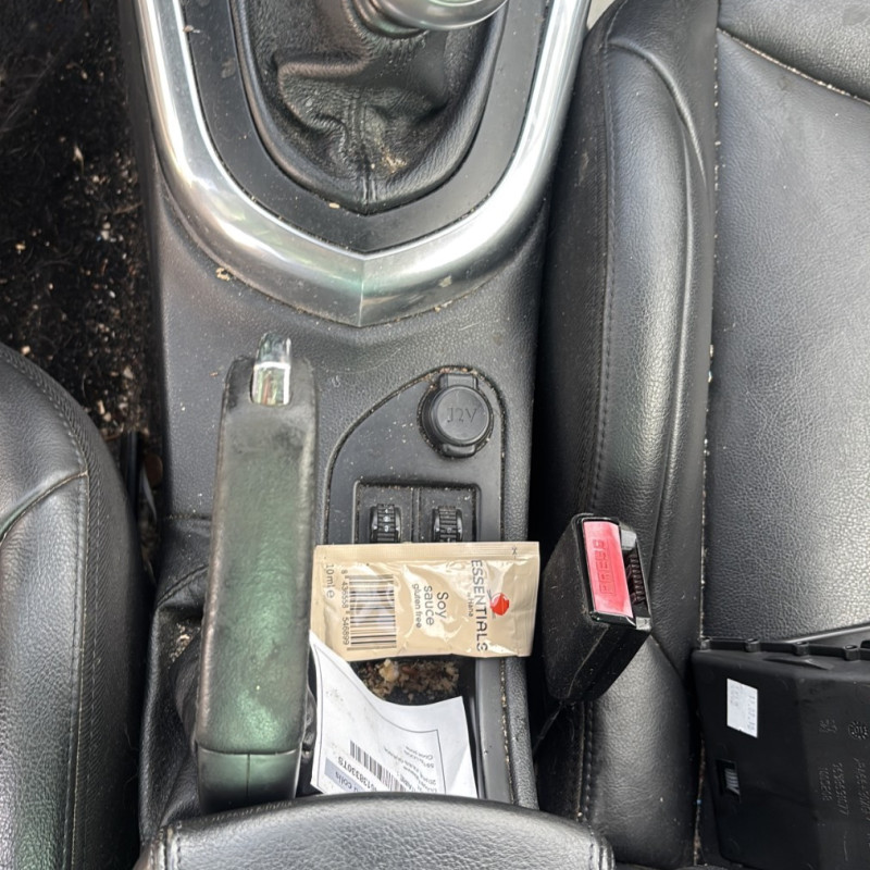 PEUGEOT 308 1 PHASE 1 CABRIOLET 2.0 HDI - 16V TURBO Photo n°16