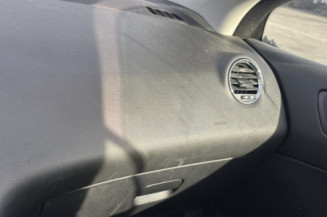 PEUGEOT 308 1 PHASE 1 CABRIOLET 2.0 HDI - 16V TURBO