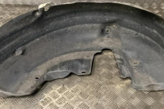 Pare boue arriere droit CITROEN C3 PICASSO Photo n°1