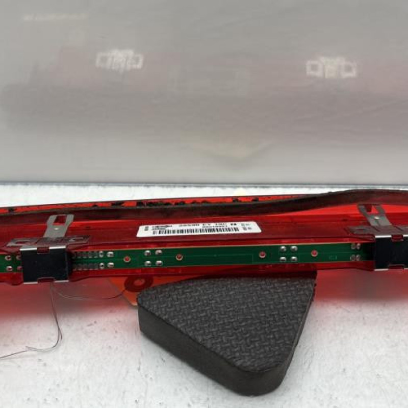 Feu arriere stop central NISSAN QASHQAI 1 Photo n°2