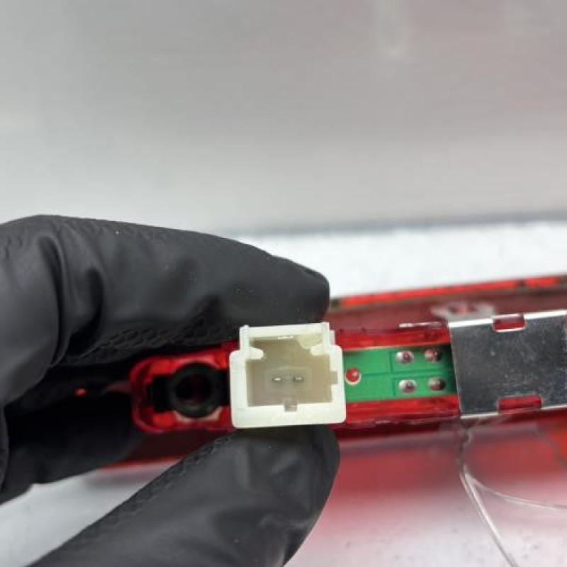 Feu arriere stop central NISSAN QASHQAI 1 Photo n°3