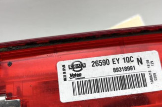 Feu arriere stop central NISSAN QASHQAI 1
