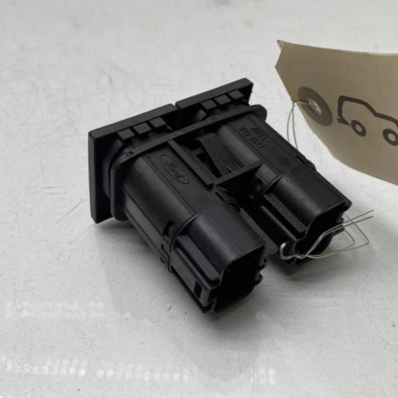 Bouton de warning FORD MONDEO 2 Photo n°2