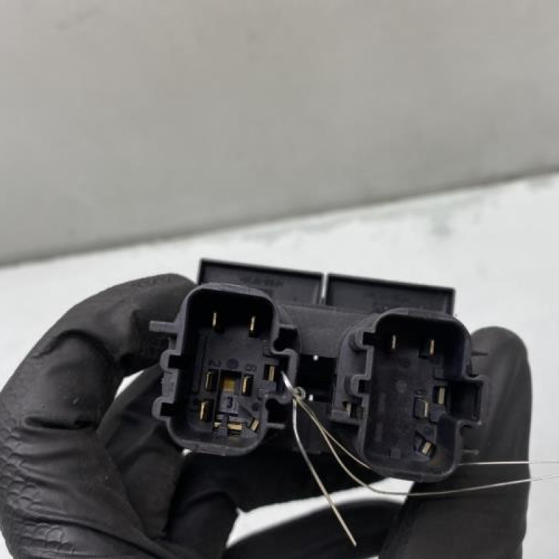 Bouton de warning FORD MONDEO 2 Photo n°3