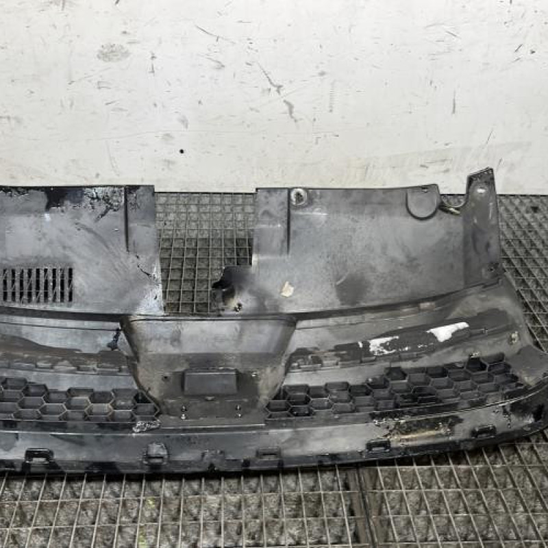 Calandre DACIA SANDERO 2 Photo n°4