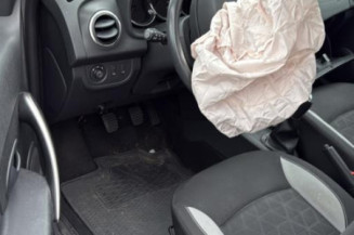 Calandre DACIA SANDERO 2