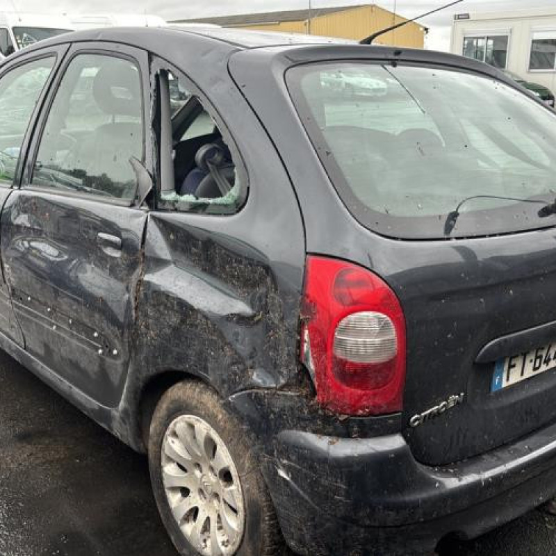 Custode avant droit CITROEN XSARA PICASSO Photo n°9
