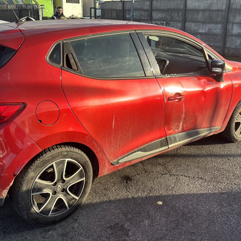 RENAULT CLIO 4 PHASE 1 1.2i - 16V Photo n°7