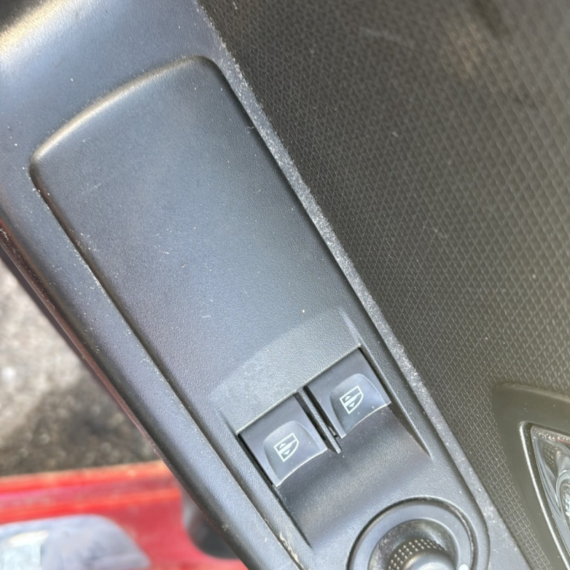 RENAULT CLIO 4 PHASE 1 1.2i - 16V Photo n°10