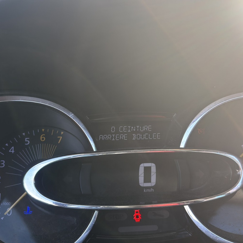 RENAULT CLIO 4 PHASE 1 1.2i - 16V Photo n°15