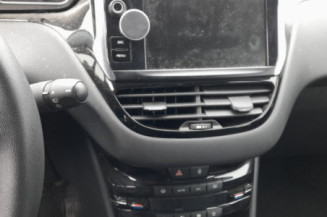 PEUGEOT 208 1 PHASE 2 1.2 VTI - 12V