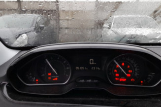 PEUGEOT 208 1 PHASE 2 1.2 VTI - 12V