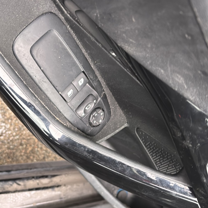 PEUGEOT 208 1 PHASE 2 1.2 VTI - 12V Photo n°19