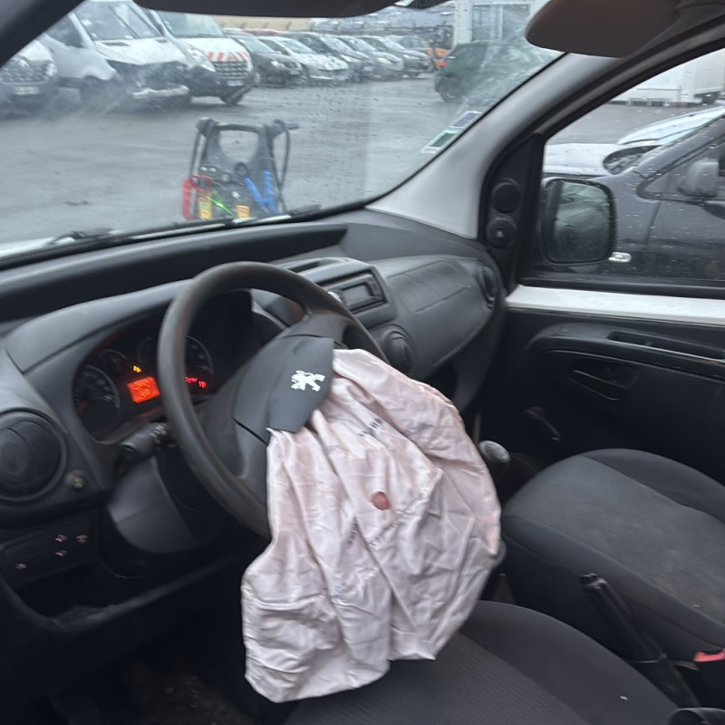 PEUGEOT BIPPER 1.3 HDI - 16V TURBO Photo n°9