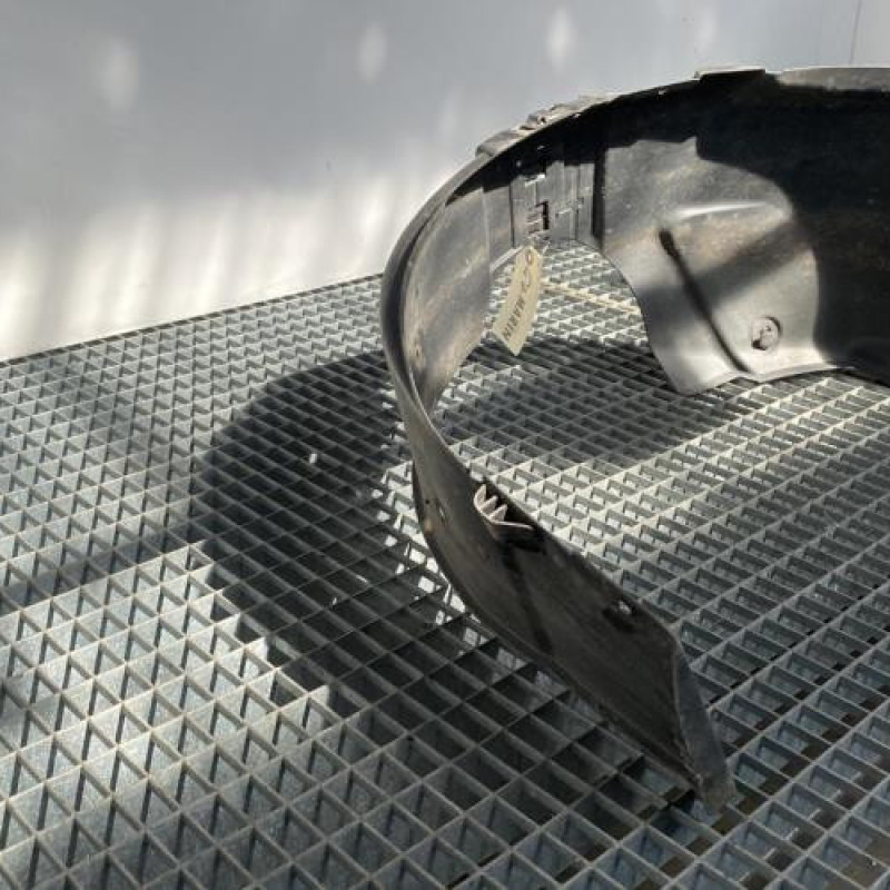 Pare boue avant droit OPEL KARL Photo n°2