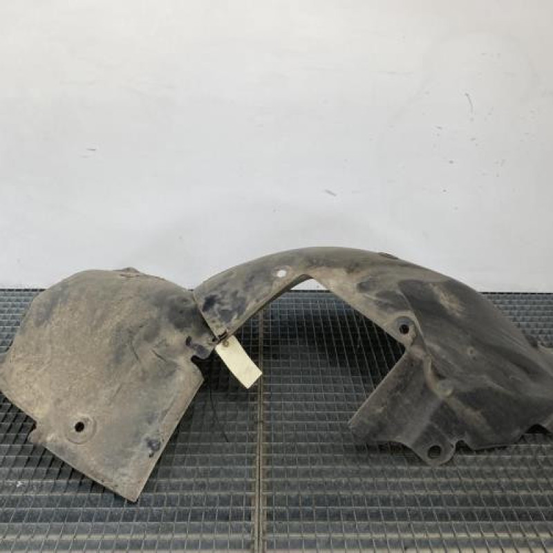 Pare boue avant droit RENAULT SCENIC 2 Photo n°2