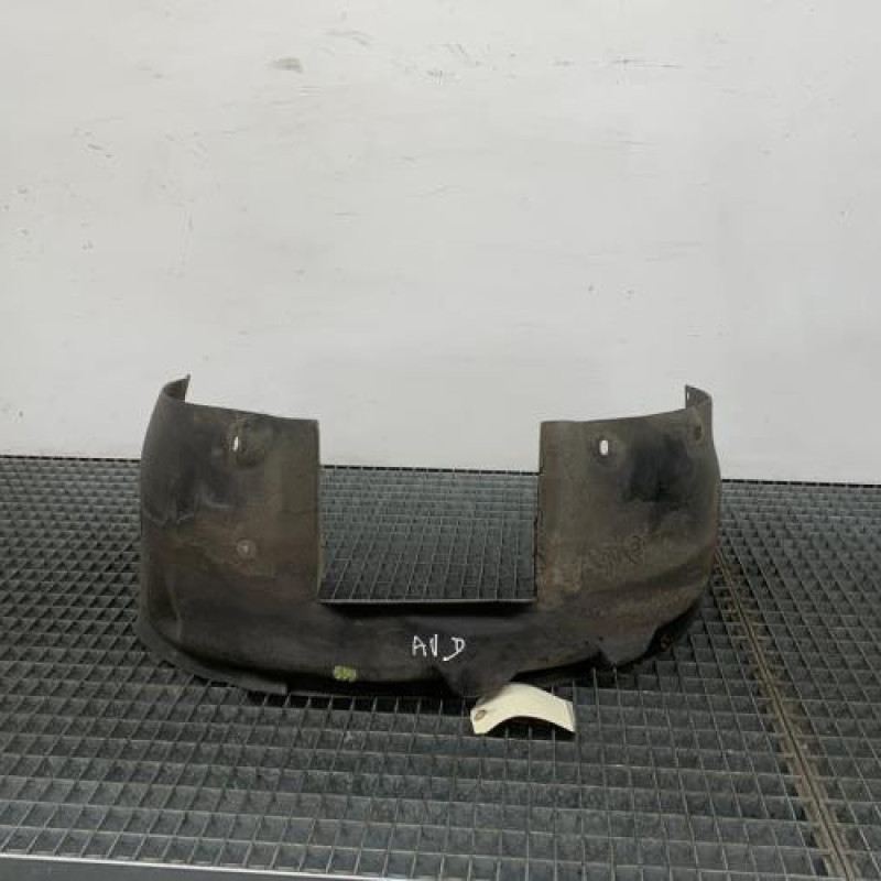 Pare boue avant droit OPEL CORSA C Photo n°3