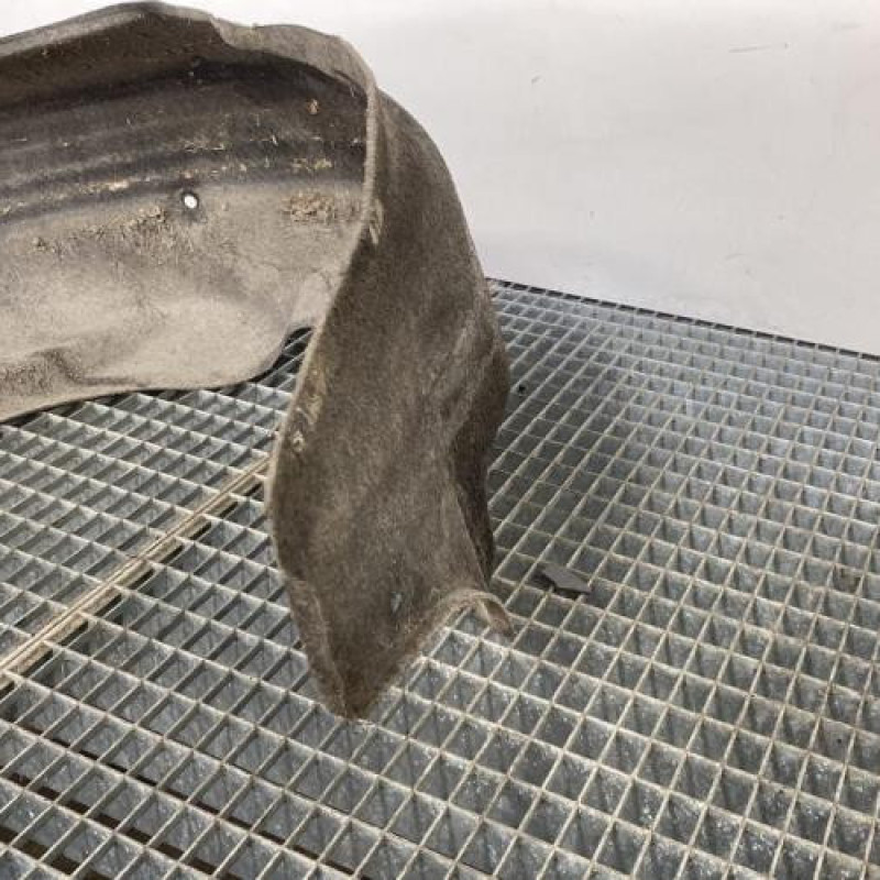 Pare boue arriere gauche BMW SERIE 1 E87 Photo n°1