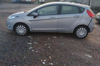 Pare boue arriere gauche FORD FIESTA 6