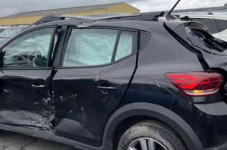 Pare boue arriere droit DACIA SANDERO 3